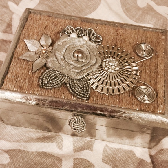 Cutest Jewelry Box 🎀