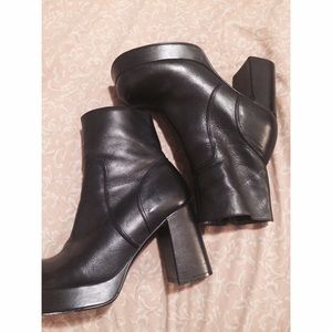 Steve Madden Chunky Grunge Platform Ankle Boots