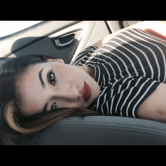 Meet your Seller 💡 - Picture 3 of 4