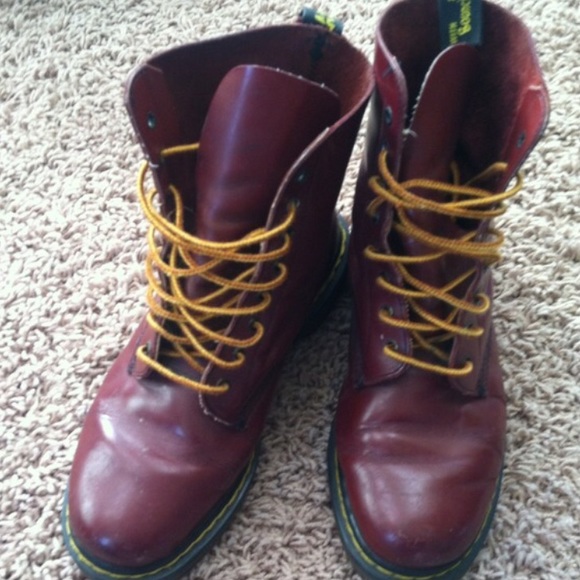 Vintage Maroon/Cherry Doc Martens