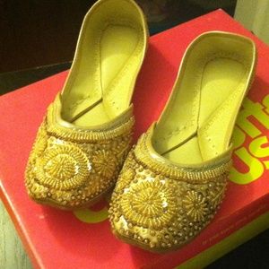 NUDE flats (Size 6)  Made in India