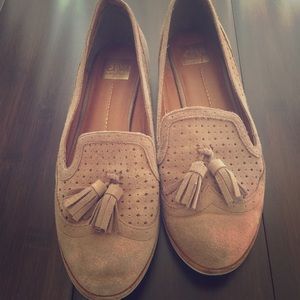Dolce Vita tan loafers