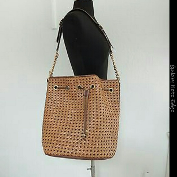 SOLD OUT !!! STELLA MCCARTNEY
PEMBRIDGE WOVEN BAG - Picture 2 of 4