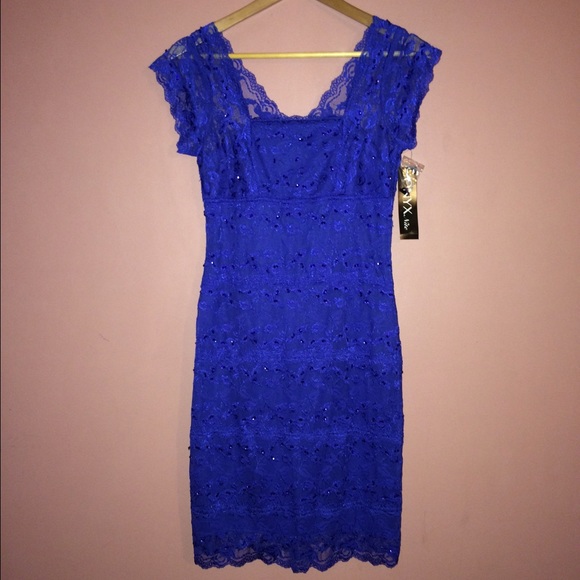 Royal blue lace elegant cocktail dress