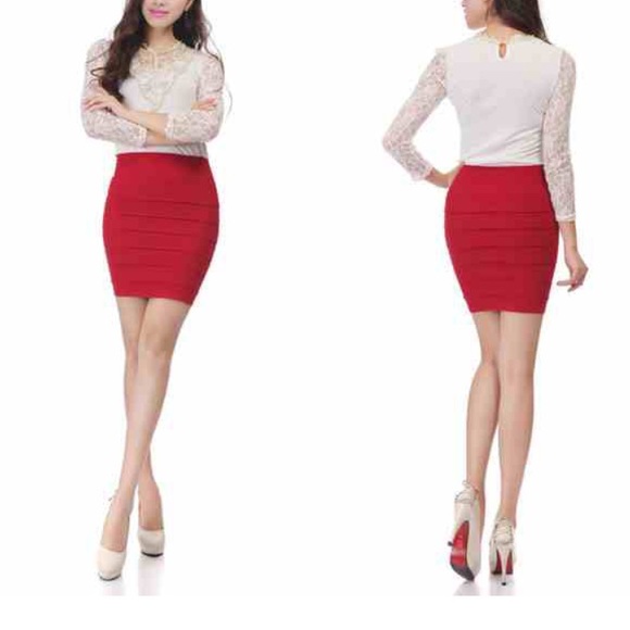 Red Comfy & Stretchy Skirt - Picture 4 of 4