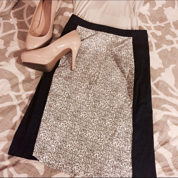 Navy Mid-Length Skirt