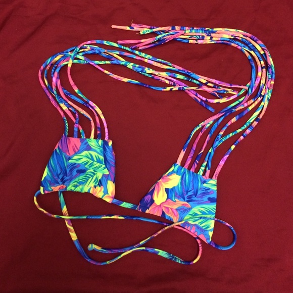 Stone Fox Swim Natasha Top (NO TRADES)