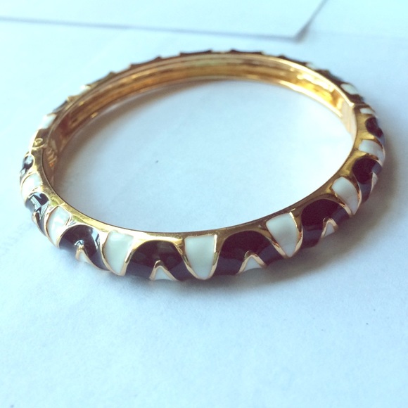 gold tone black and white enamel bangle