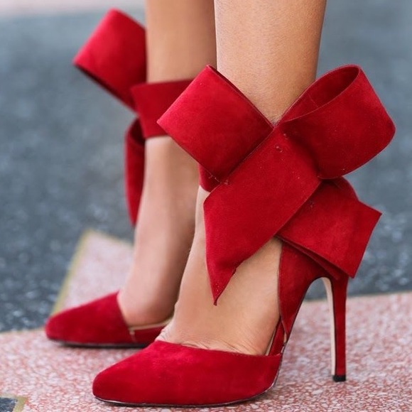 💯 Authentic Aminah Jillil Bow pumps