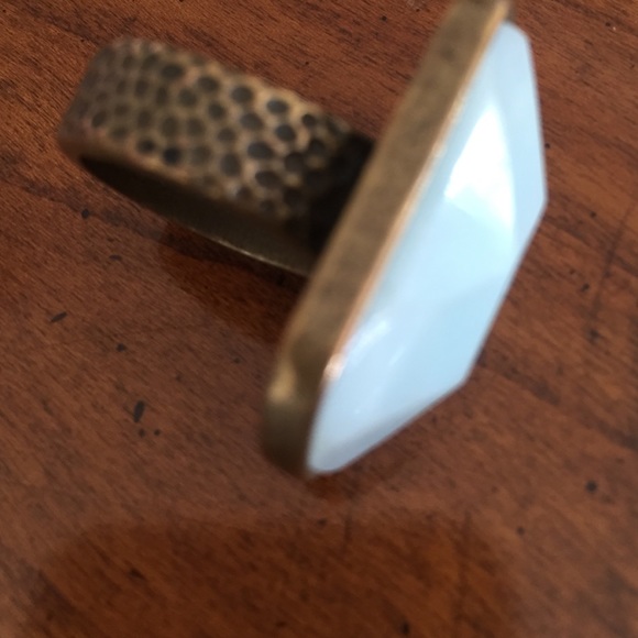 Ring - Picture 2 of 4