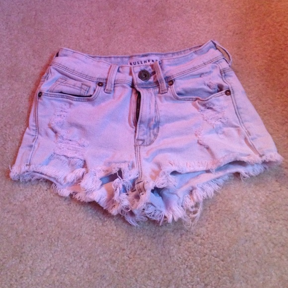 Bullhead high waisted shorts