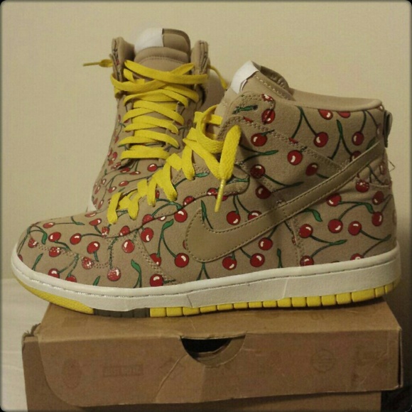Women's Nike Dunk High Skinny