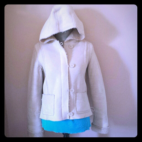 Warm hooded sweater.