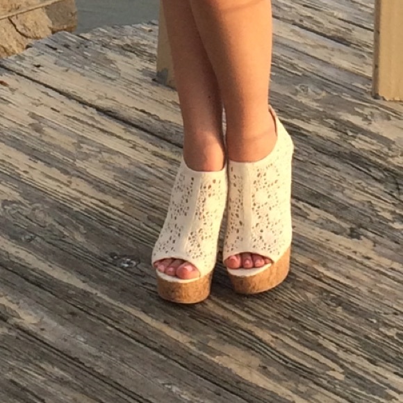 Kendall & Kylie Shoes - ❌TRADED❌