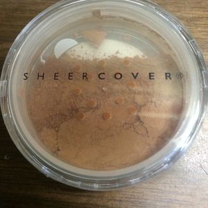 Sheer cover mineral foundation