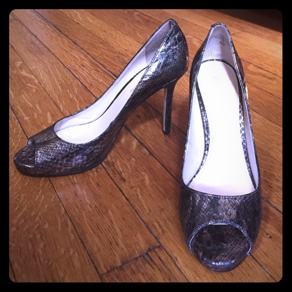Reduced! Enzo Angiolini bronze reptile peep toe - Picture 1 of 4