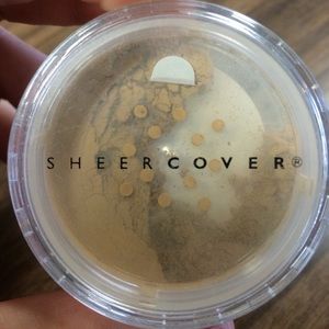 Sheer cover mineral foundation # almond