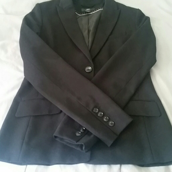 Adorable blazer