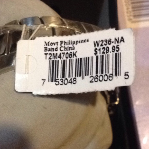 SOLD. SUPER DEAL NWT Timex Stainless  Chronograph - Picture 3 of 3