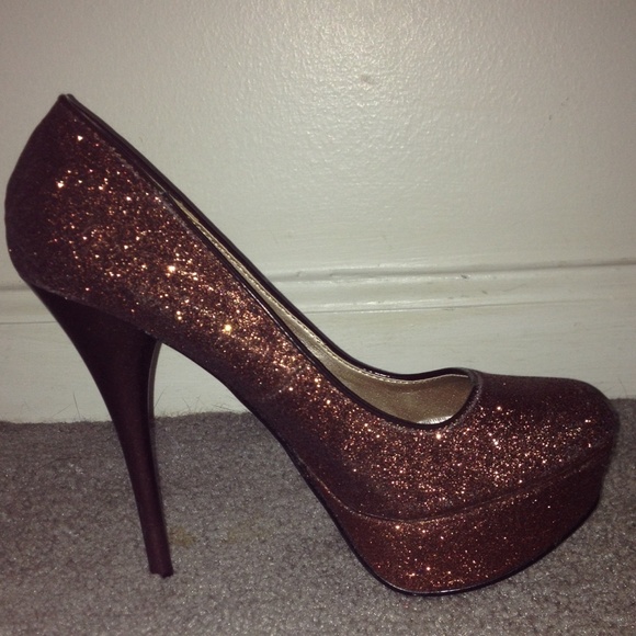 Glitter pumps, Never worn! Make an offer!