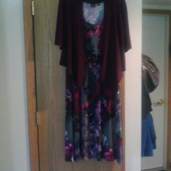 2pc Dress w/jacket - Picture 3 of 4