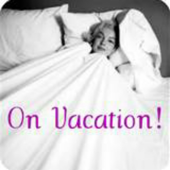 VACATION time! - Picture 2 of 2