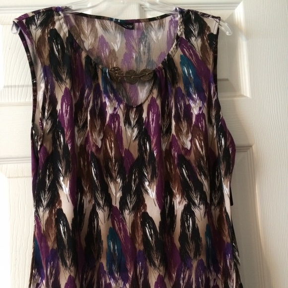 East fifth multi color top. Size Large