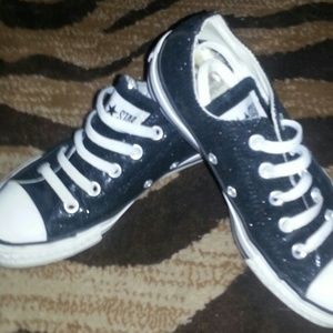 Blk glitter converse /sale ends at 2pm