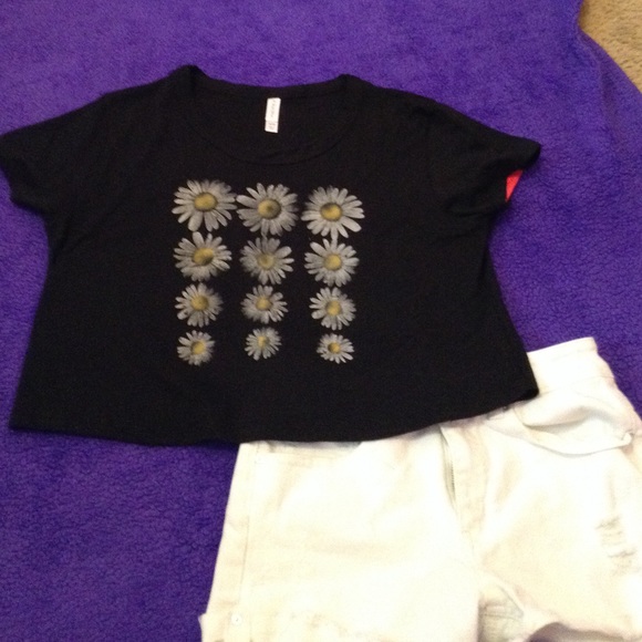 Daisy Crop Top
