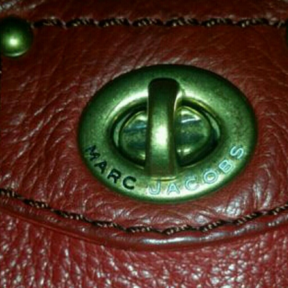 Large/XL Red Marc Jacobs Handbag - Picture 3 of 4