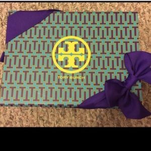 Tory burch