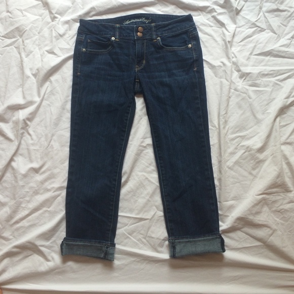 Dark crop jean capris