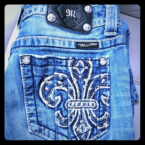 SOLD ××× Miss Me jeans. Sz 29