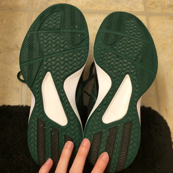 Derrick Rose Adidas Basketball Shoes - Picture 4 of 4