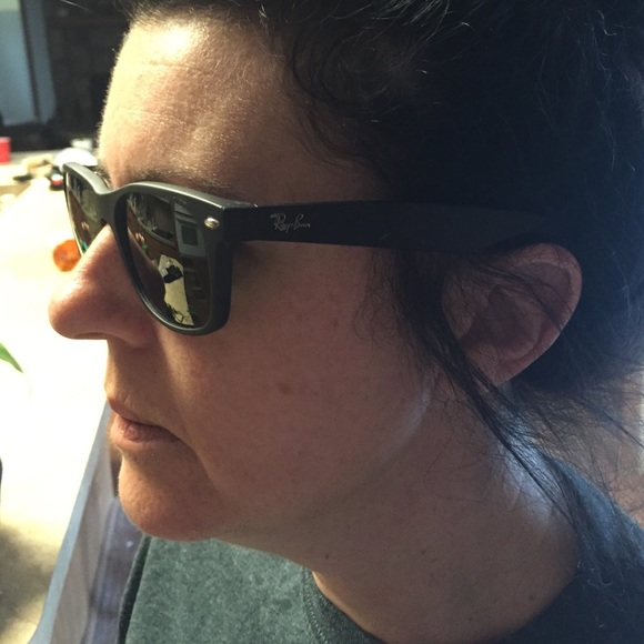 Original Wayfarer Classic Raybans. - Picture 3 of 4