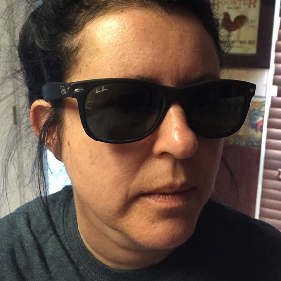 Original Wayfarer Classic Raybans. - Picture 4 of 4