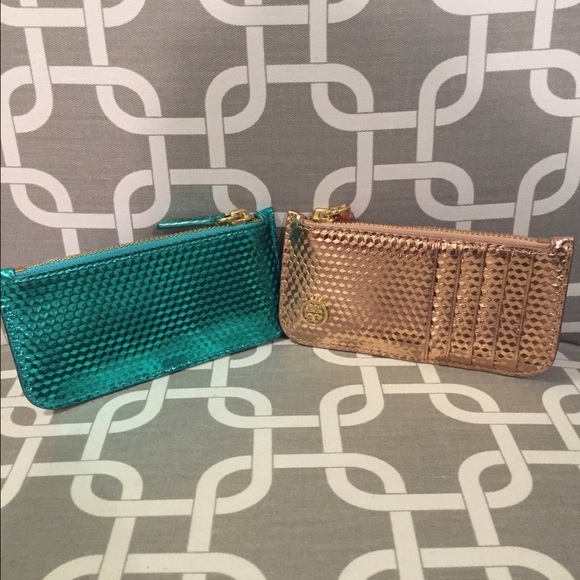 NWT! Tory Burch Metallic Geo Zip Card Case - Picture 1 of 3