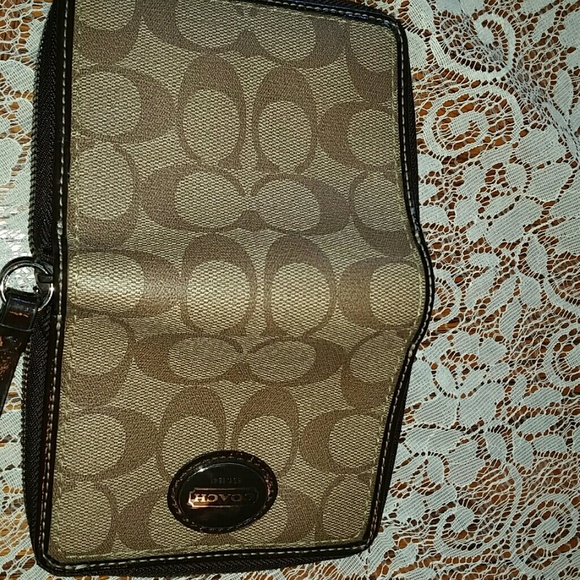 SOLD - Picture 3 of 4