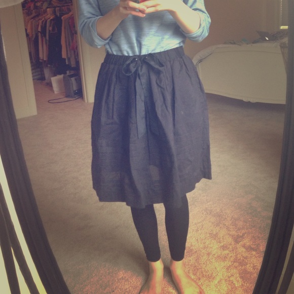 Navy blue knee skirt (PRICE DROP!)