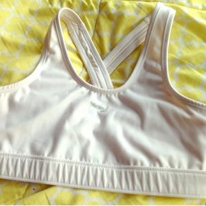 Under Armour cross back sports bra