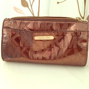 Michael Kors makeup bag