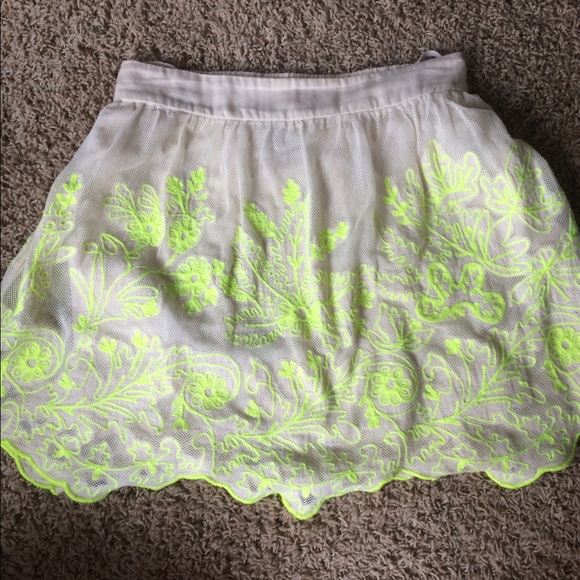 Vanessa Virginia lace detailed skirt