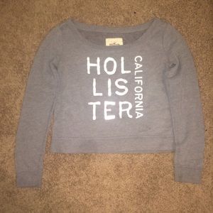 Grey, Long Sleeve, Super Cute Hollister Sweater!💗