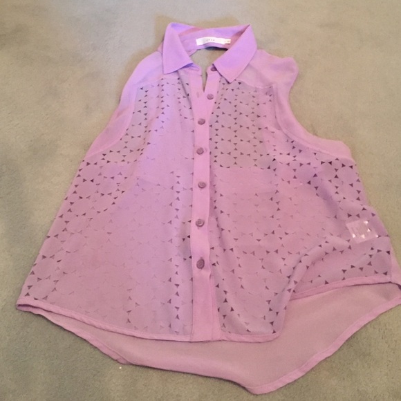 Lavender collared tank top