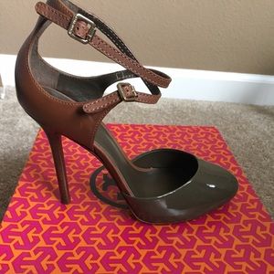 TORY BURCH Lolita 115mm Pump Patent Leather