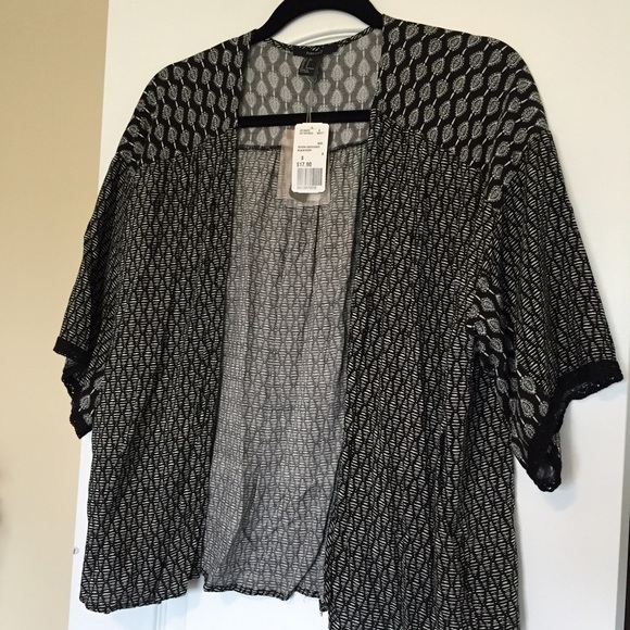 Forever 21 Kimono 🌸