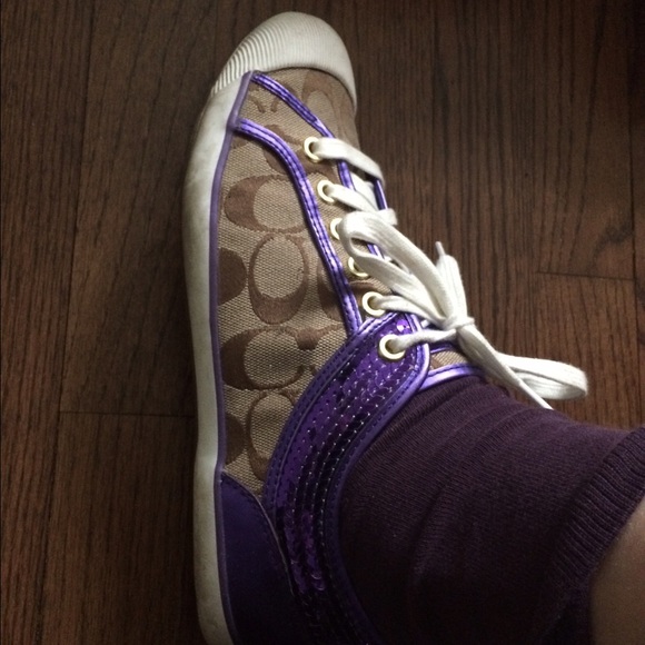 Authentic coach shoes - Picture 2 of 3