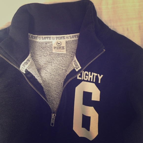 VS PINK black sweater 💥