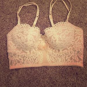 White Lace B. Tempted Bra
