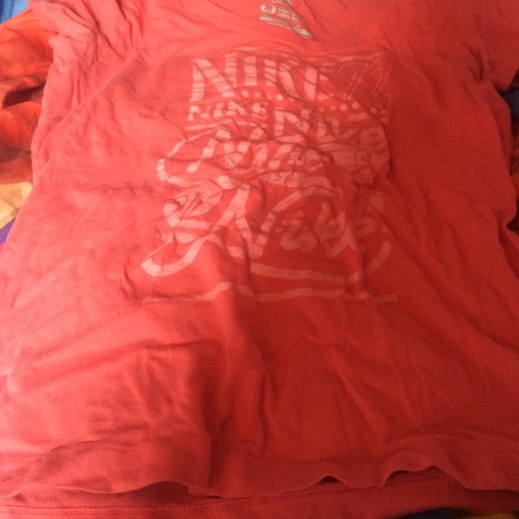 Nike t shirt